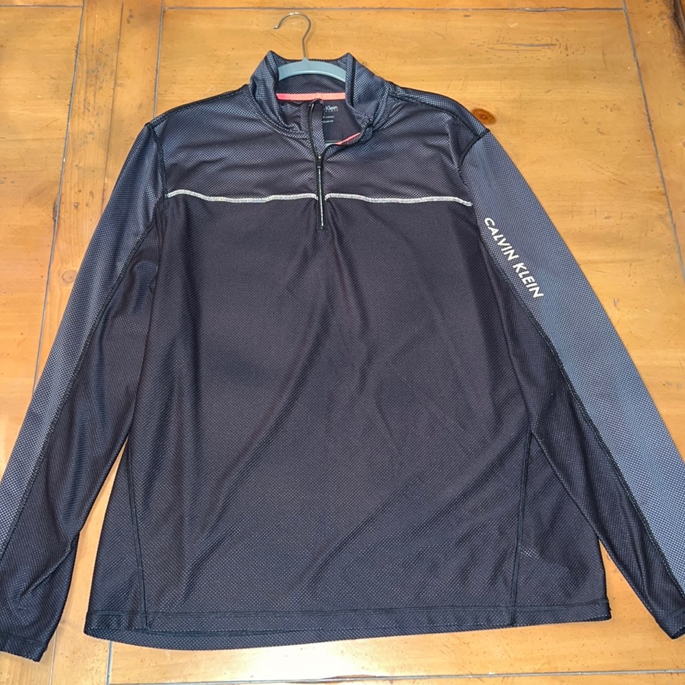 Mens Calvin Klein performance quarter-zip (size large & regular fit)